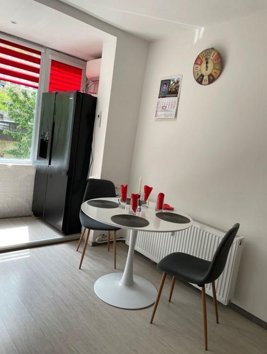 Дава се под наем Двустаен апартамент в София, Банишора - 55 кв.м за 475 € - Снимка #2