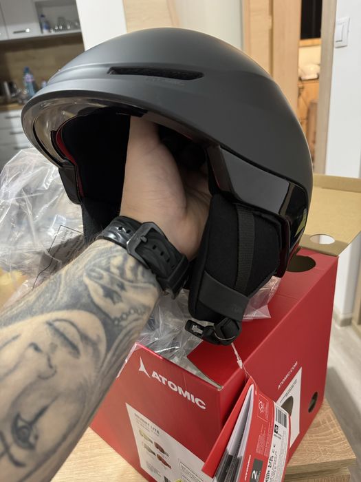 Ски каска Atomic Revent Lite