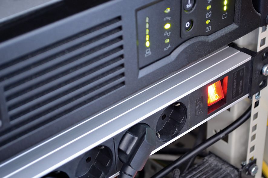 Серверный удлинитель Premium-Line Technic Alu 19" Brennenstuhl