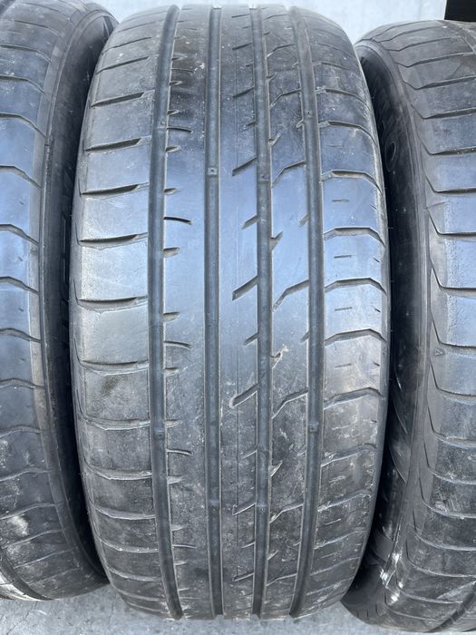 4 бр. летни гуми 235/55/19 Kumho DOT 3019 4 mm