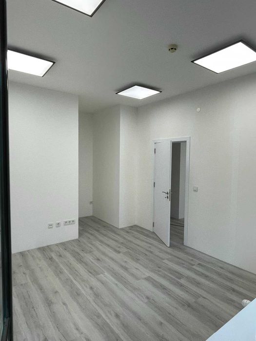 Дава се под наем Офис в София, Лозенец - 62 кв.м за 830.79 € - Снимка #2