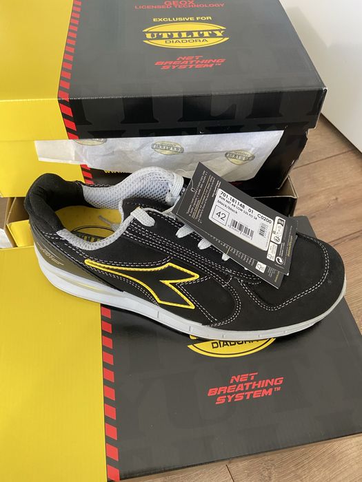 Vand bocanci diadora cu protectie