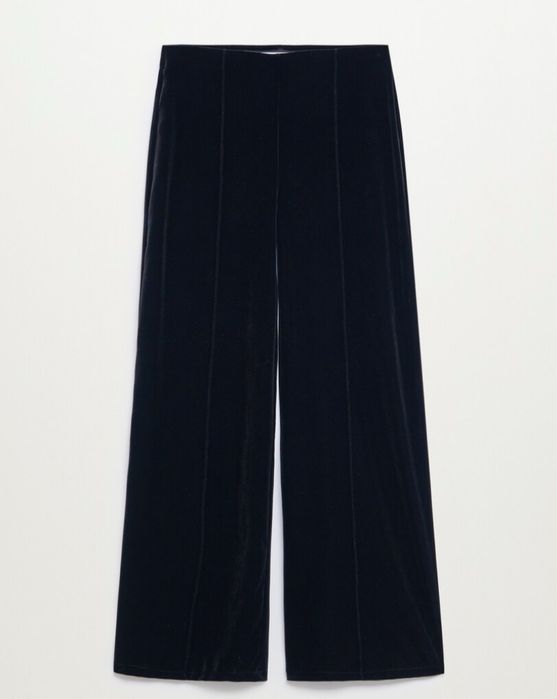 Комплект от кадифе - панталон и боди