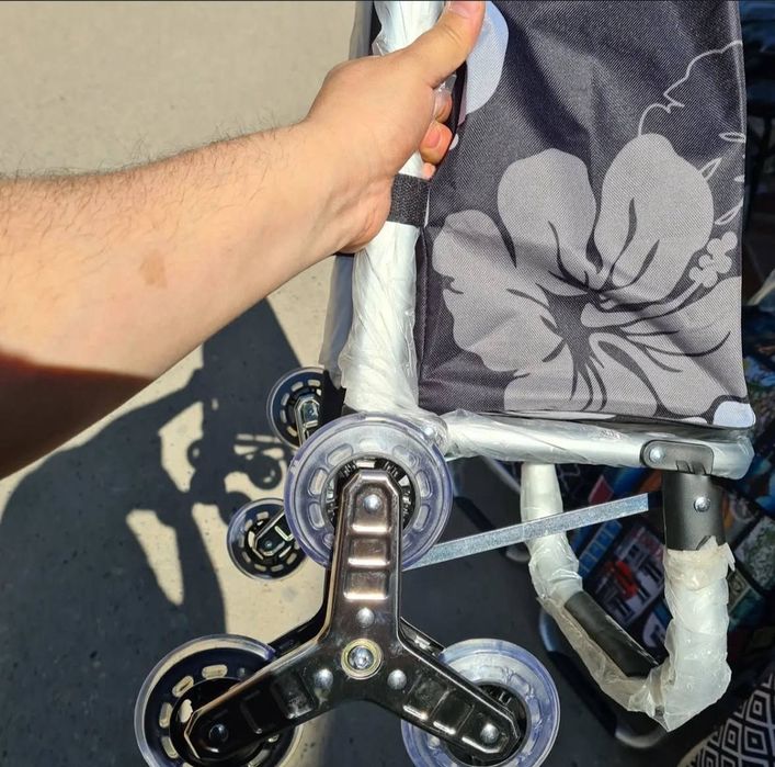 3 oyoqlik sumka arava