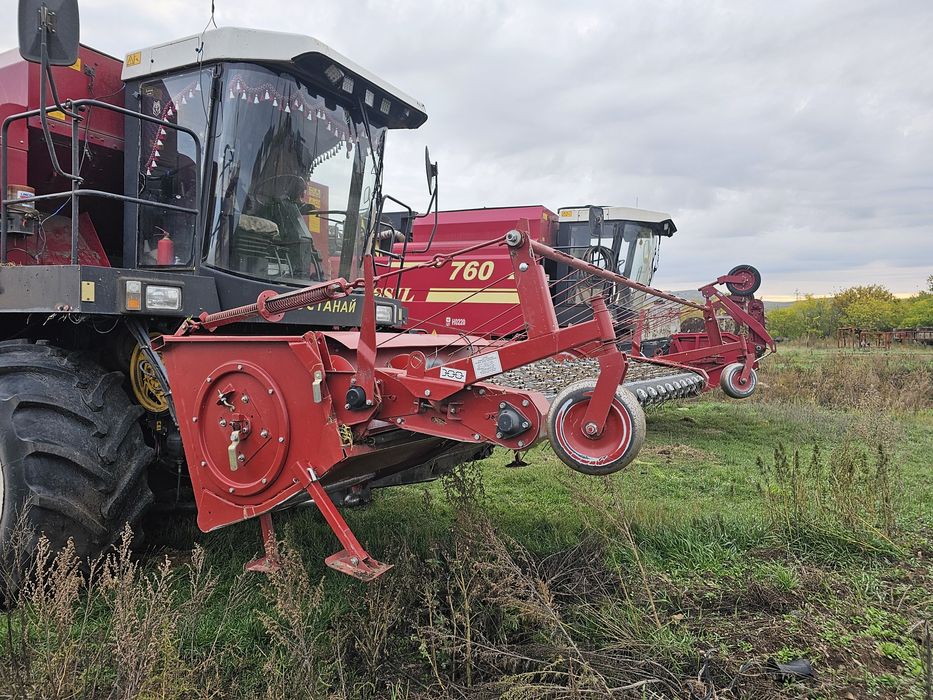Комбайн Есиль 760