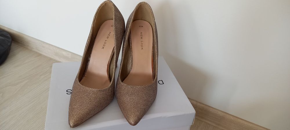 Pantofi cu toc Nr 38 New Look