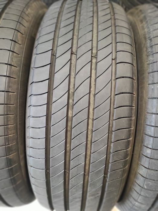 205/60/16 Мишелин