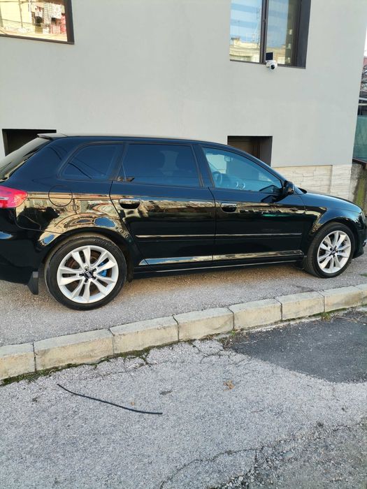 Audi a3 SPORT 2.0tdi.  2011г