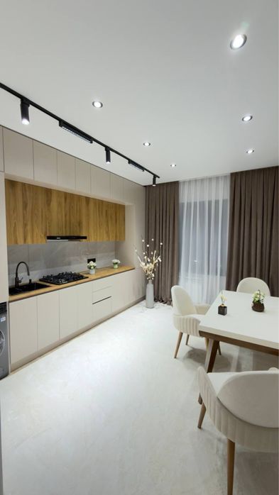 Урикзор Рисиденс. ЛЮКС продажа 2 х комнатная упаковка