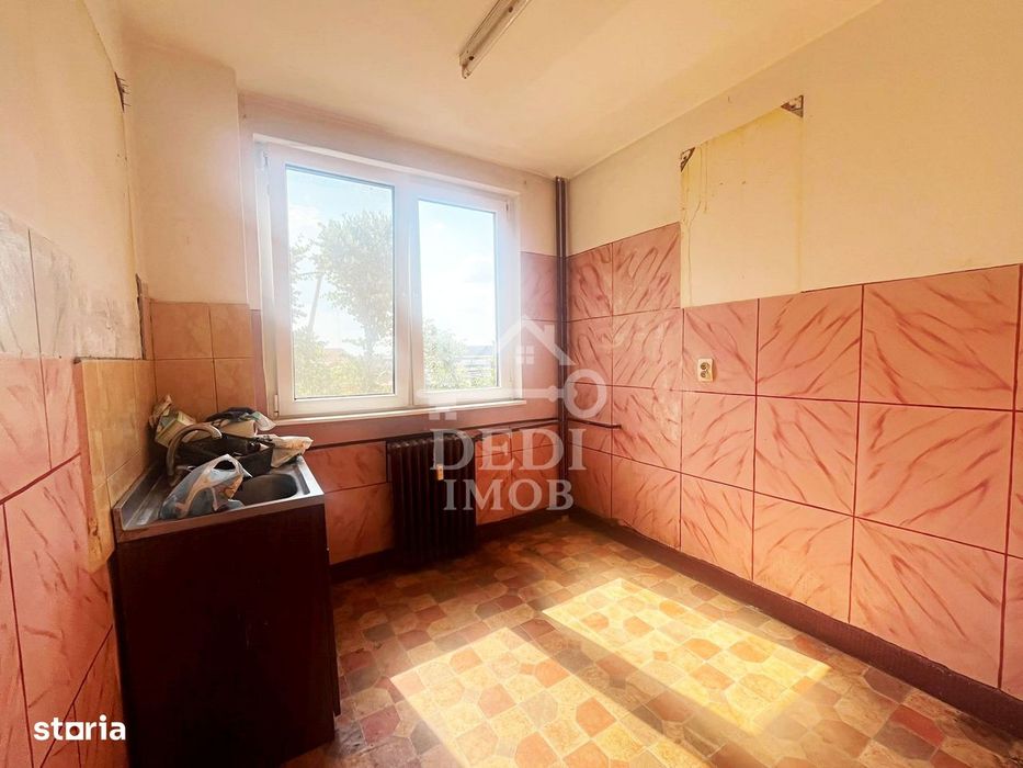 Apartament 2 camere de inchiriat in zona centrala Rogerius, Oradea