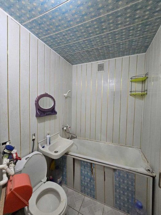 21 - мактаб якинида 2 хонали 3 хонага мосласа булади