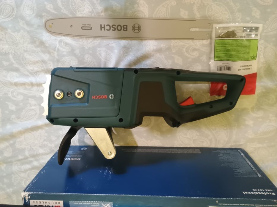 Drujba electrica Bosch gke 18v 40. Noua .