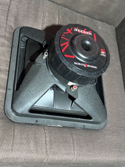 Говорител Kicker 15L7