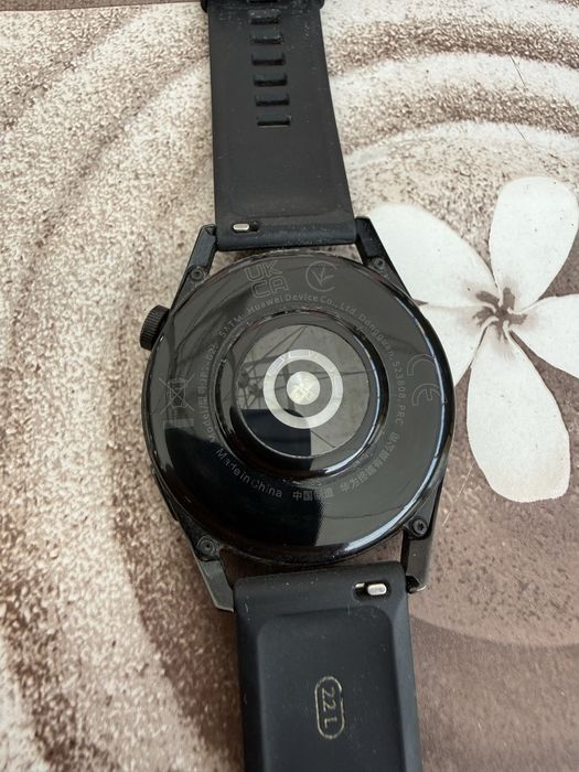 Продавам часовник HUAWEI GT-3