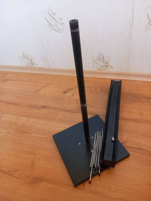 Стелаж въртележка