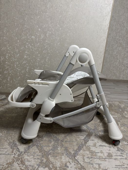 Продам стульчик для кормления