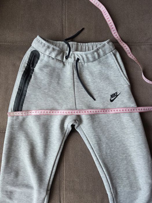 Спортен екип Nike Tech