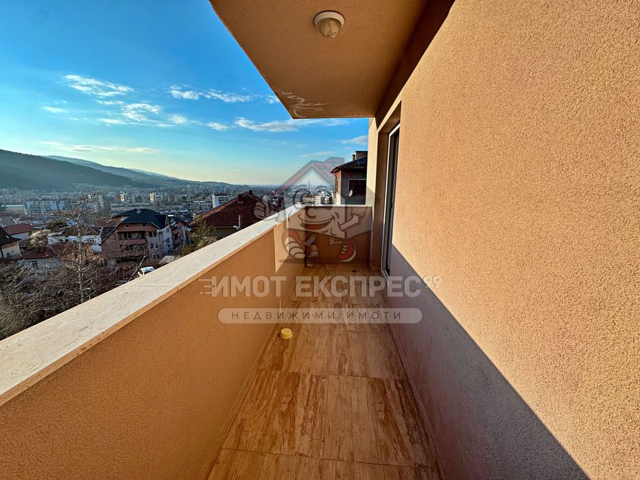 Дава се под наем Тристаен апартамент в Асеновград - 80 кв.м за 378.93 € - Снимка #2