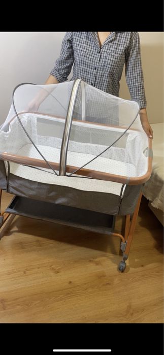 Продам кроватку новая