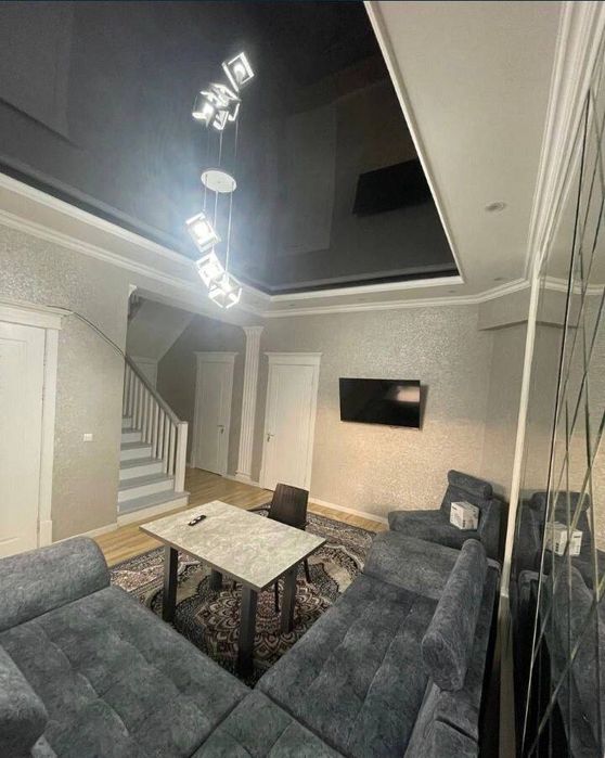 Продаётся Дом Госпитальный 4,75-Соток 5-комнат 200м2