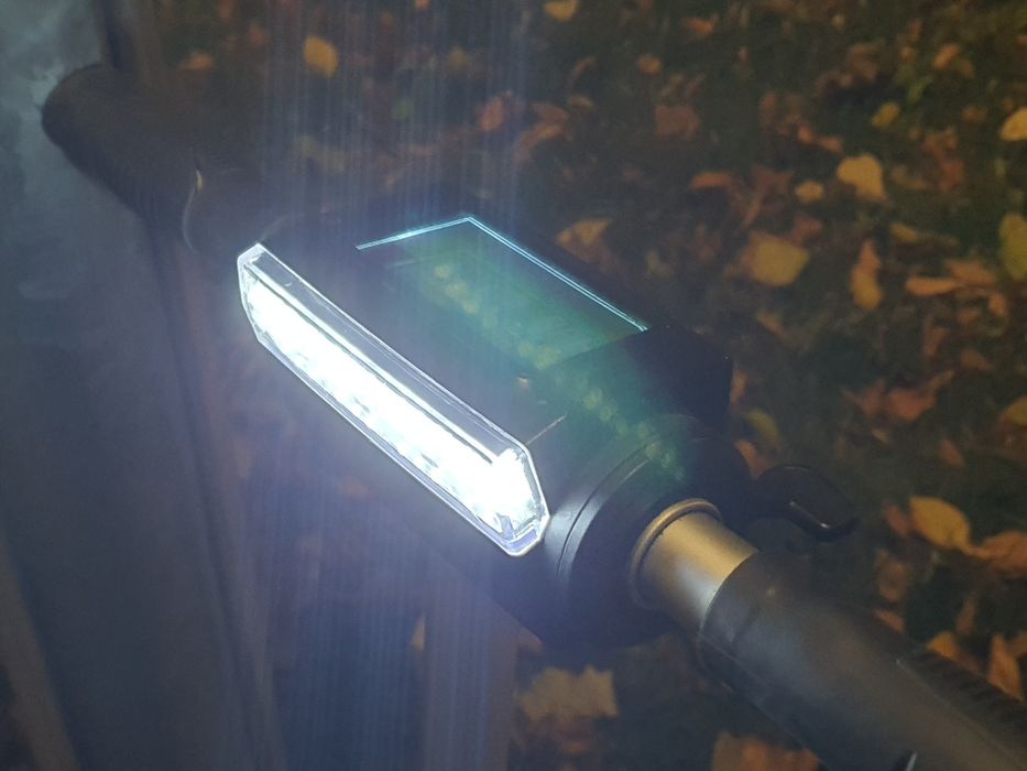 Trotineta pliabila si usoara, pretabila si pt copii, suspensie fata/sp