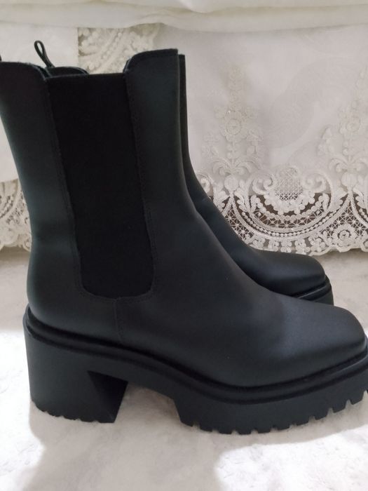 Боти Steve Madden  от естествена кожа номер 40