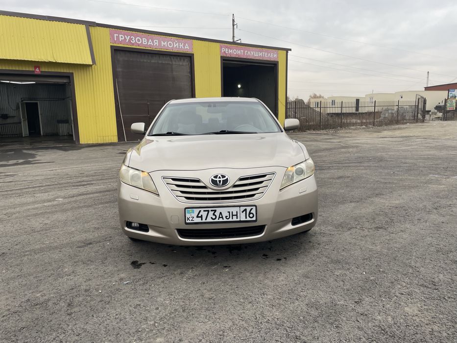 Продам камри 40