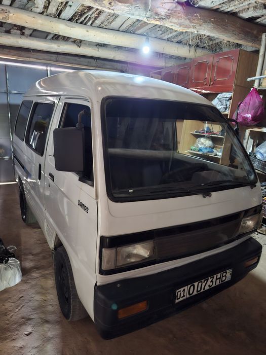 Daewoo Damas sotiladi