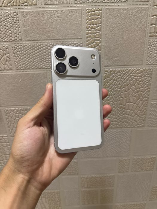 Iphone XR 17 pro korpuslik 64GB