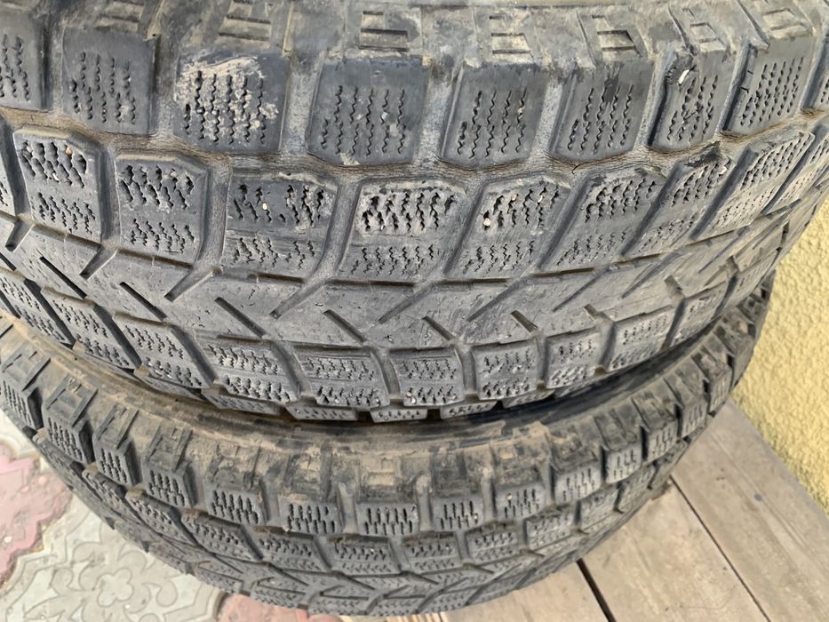 Продам зимние шины