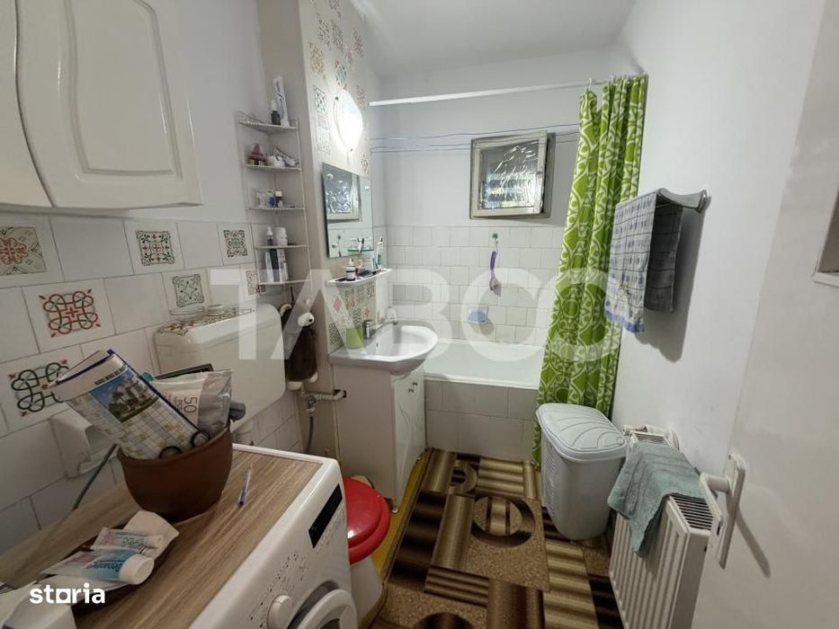 Apartament decomandat 3 camere 2 bai complet mobilat utilat etaj 3