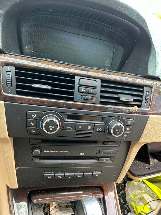 БМВ е91,330 хд,231 кс на части(BMW е91,330 xd,231 hp,na chasti)