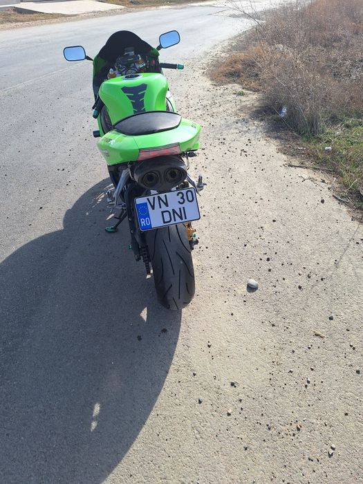 Kawasaki ninja zx6r 636