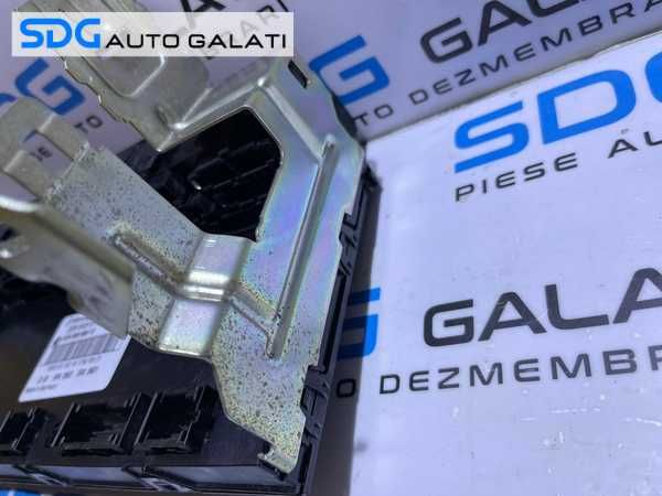 Panou Tablou Sigurante Relee SAM Mercedes W203 C Class 2000 - 2007 Cod 2095450101 [M9389]