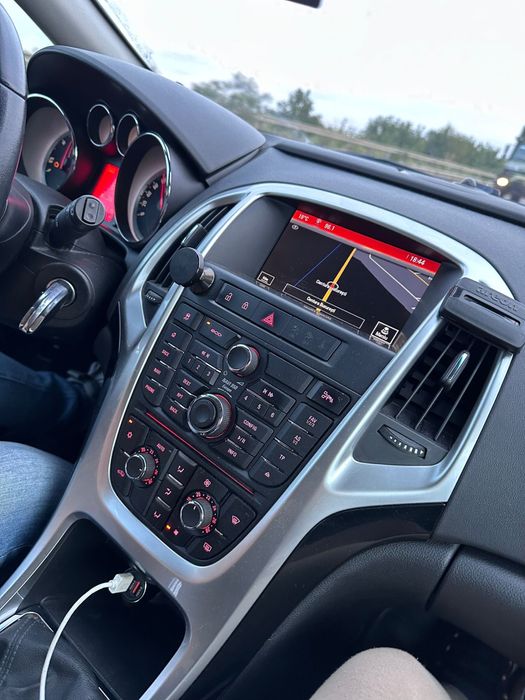 Opel Astra 2014 motorina