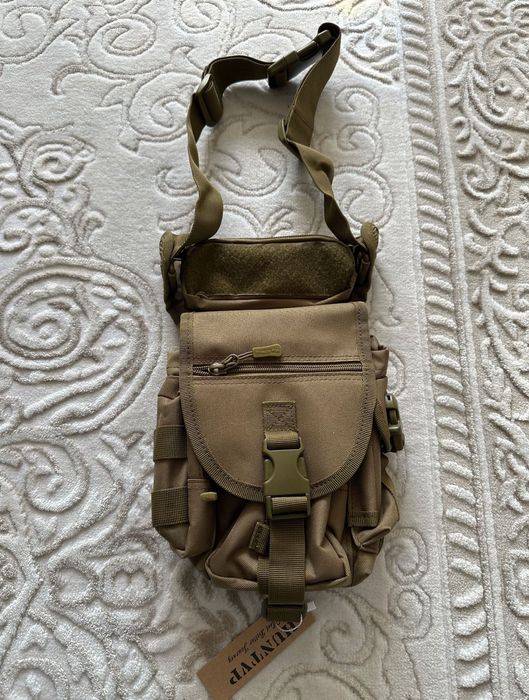 Borseta noua vanatoare si drumetii