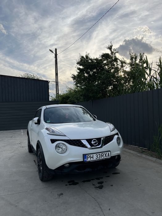 Nissan Juke 2016-Pearl White
