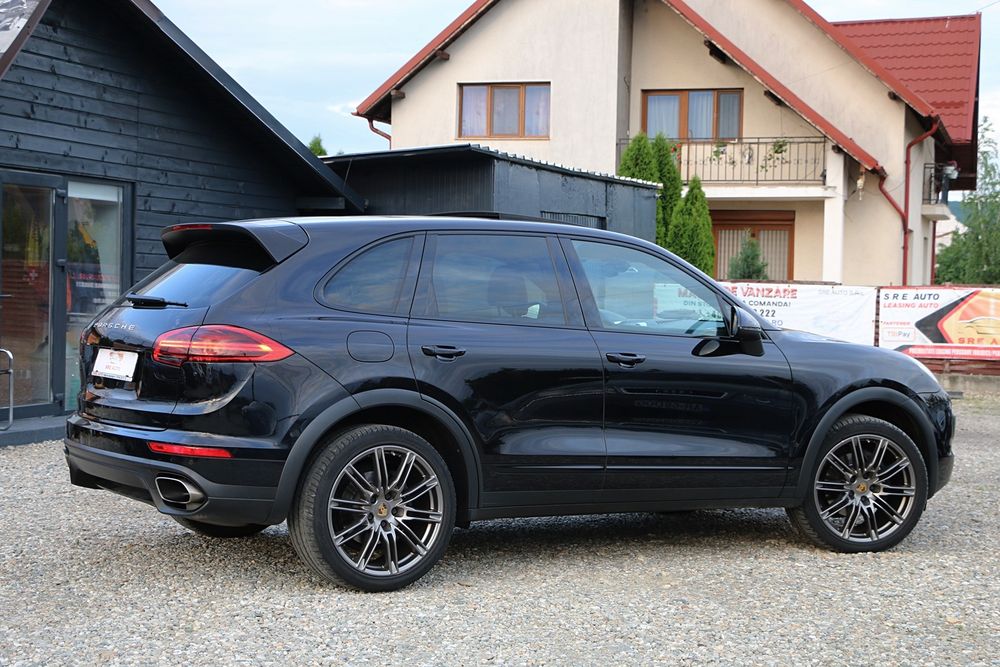 PORSCHE Cayenne 2015 — imagine 5