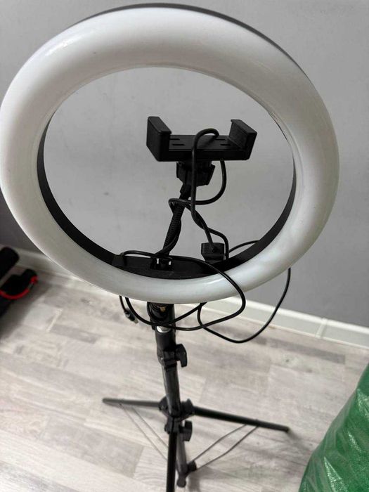 Кольцевая лампа 26cm RGB