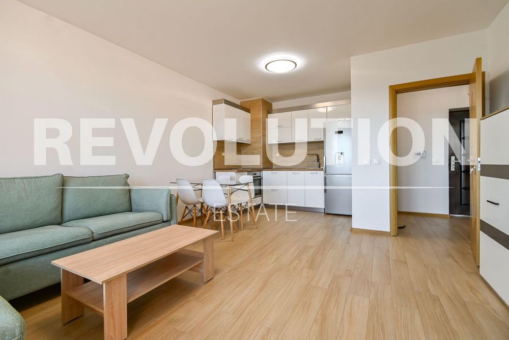 Двустаен апартамент в ж.к. Левски Г