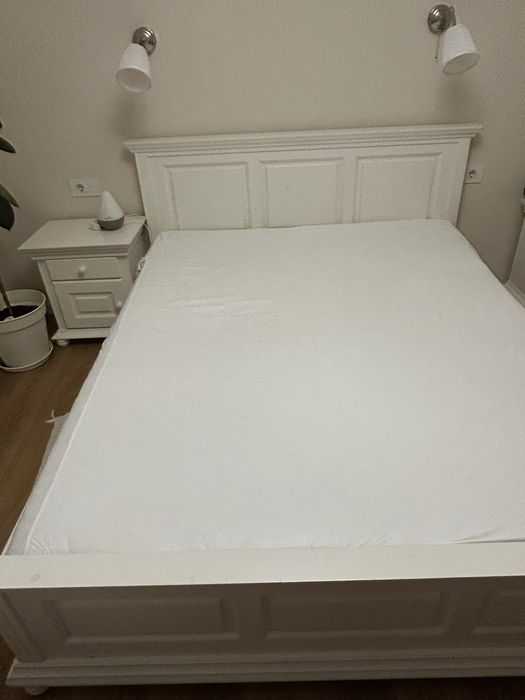 Pat dublu de lemn 160x200