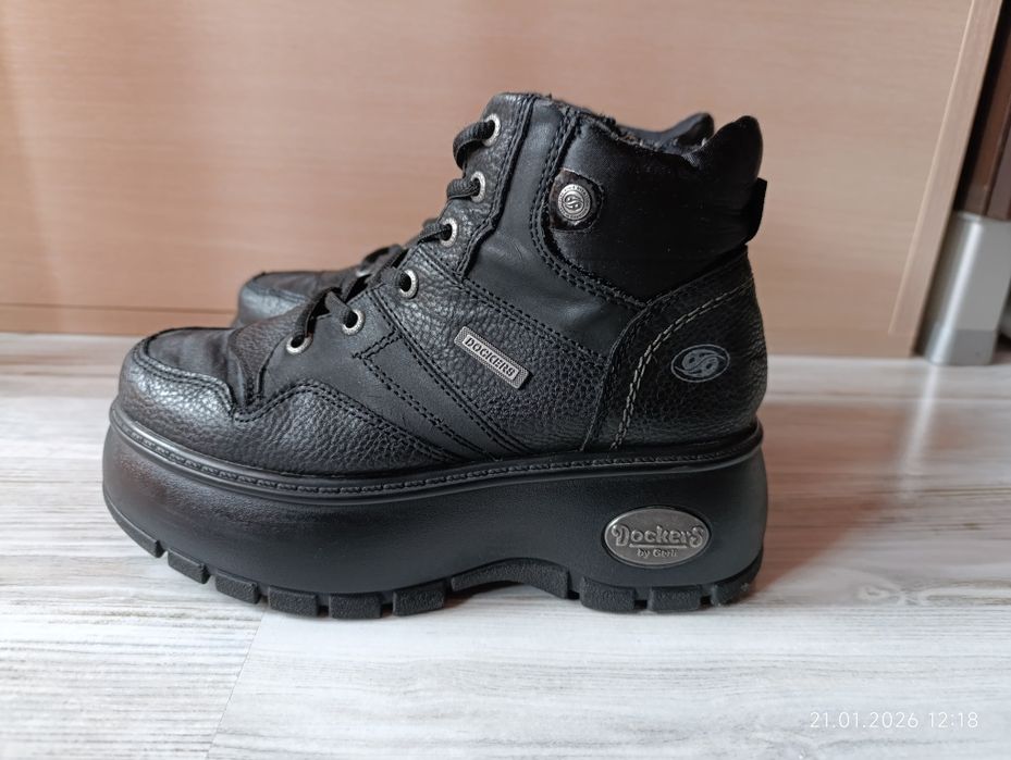 Дамски боти на платформа 36 номер