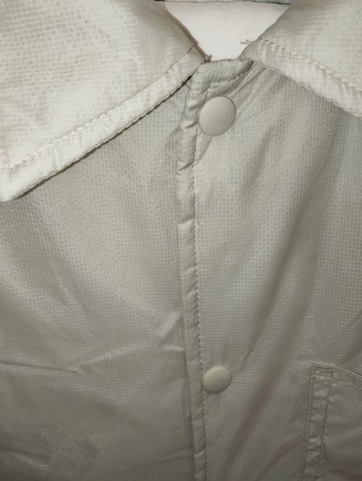 Продаётся Ветровка мужская