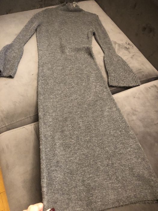 Платье (Абая Манаса)