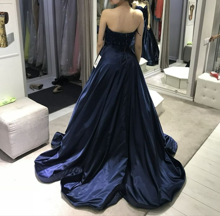 Выпускное платье от Sherrihill