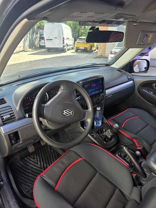 Suzuki Grand Vitara 2.0 Benzină 4x4 | Suspensie Ironman | 2003