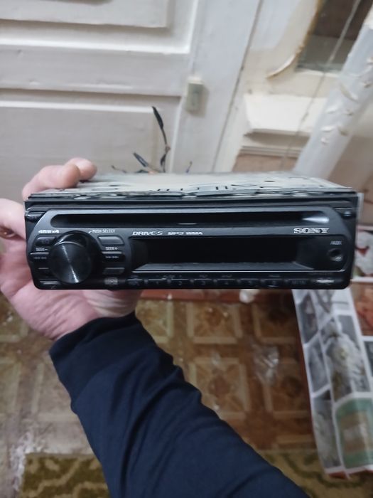 Магнитофон сони оригинал + динамики