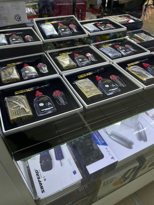 Зажигалка набор разные