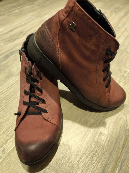 Дамски боти Venus