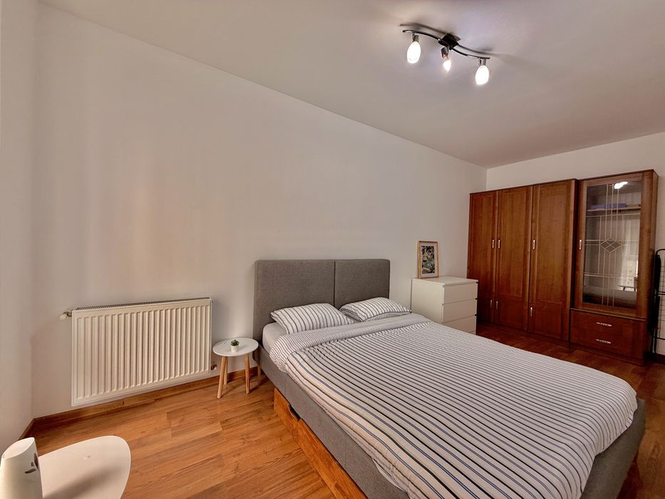 Cazare în regim hotelier – apartament spațios 2 camere, complet utilat